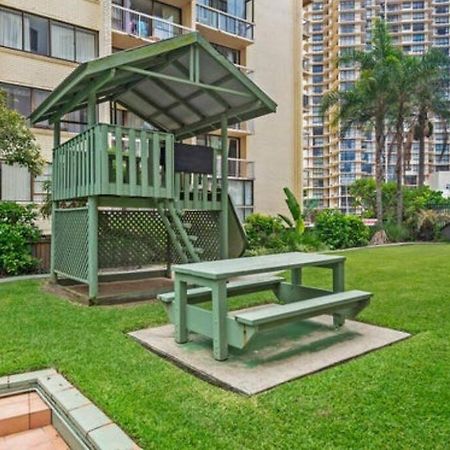 Trickett Street Hideaway Apartment Gold Coast Bagian luar foto