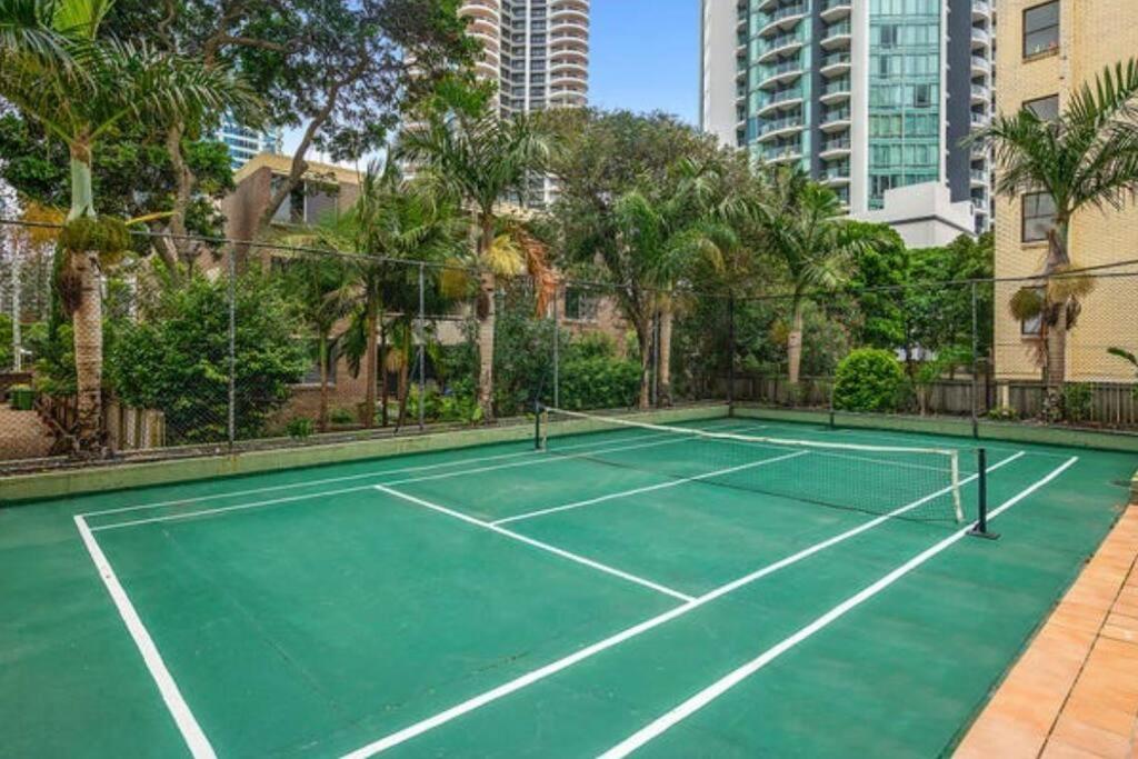 Trickett Street Hideaway Apartment Gold Coast Bagian luar foto